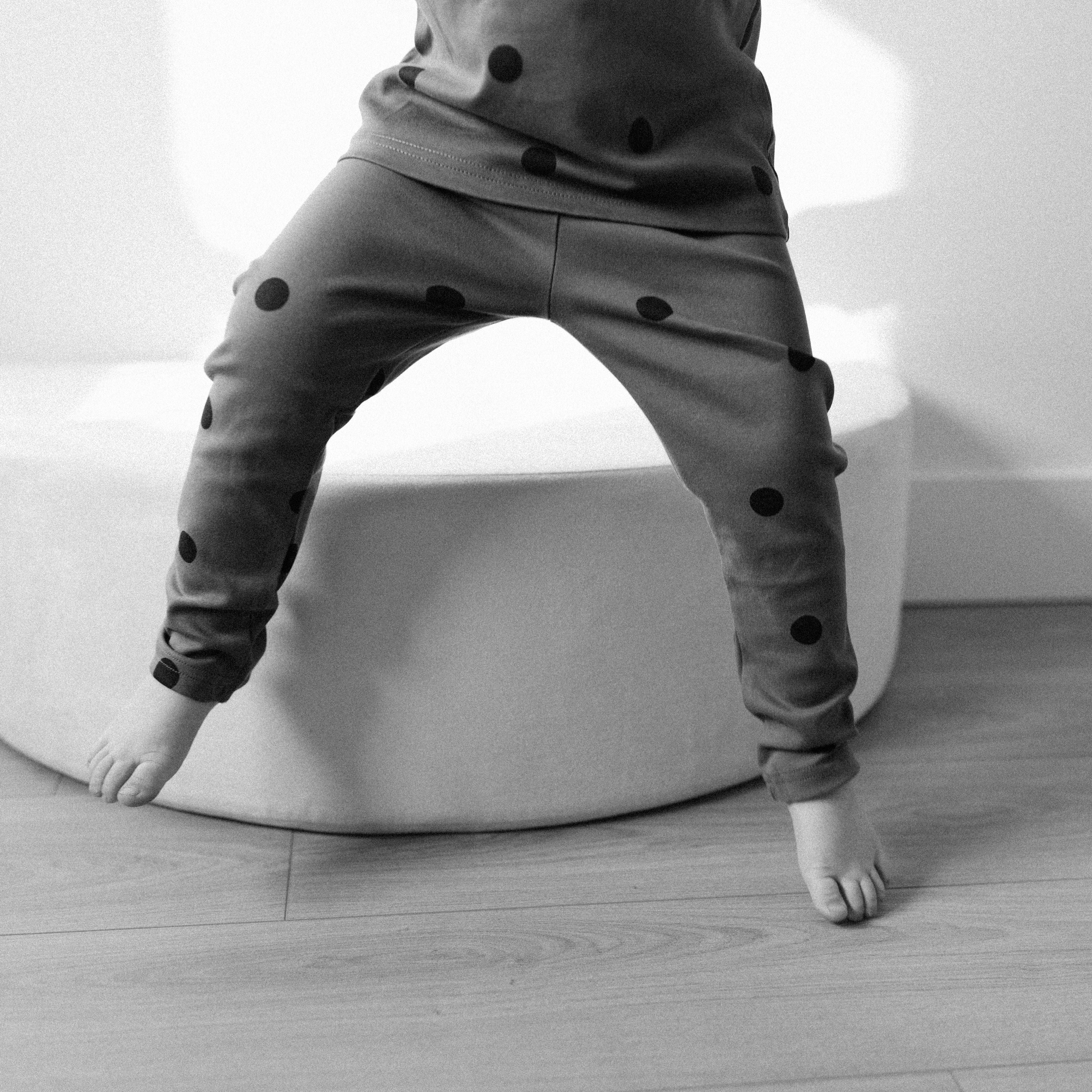 Elastic Leggings Preemie-4T PDF Pattern