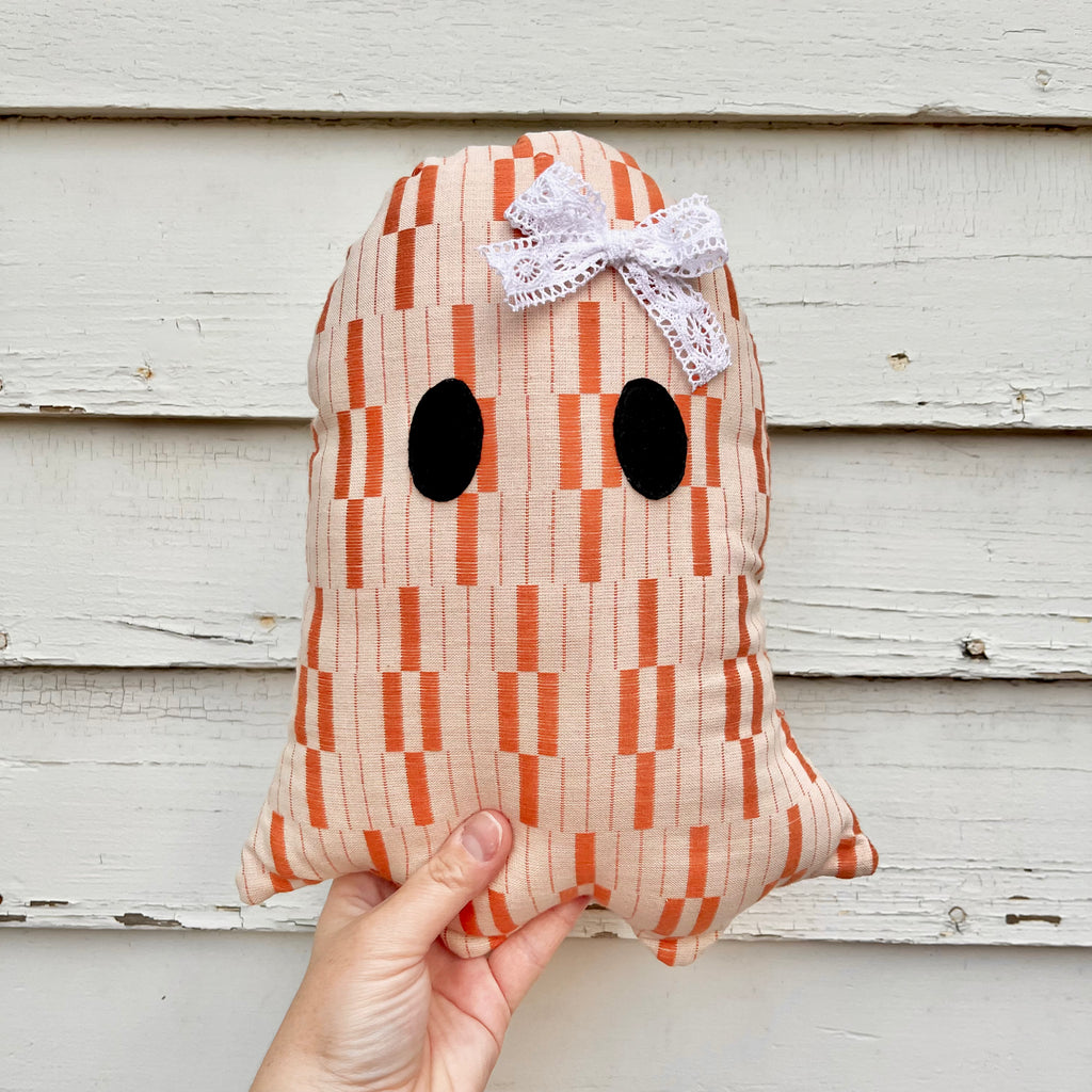 Ghost Cushion